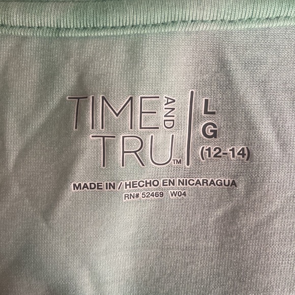 Women’s top - Picture 2 of 3